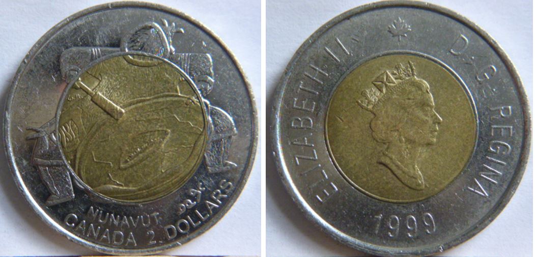 2 Dollar 1999 Nunavut-Éclat coin sur le front-1.JPG