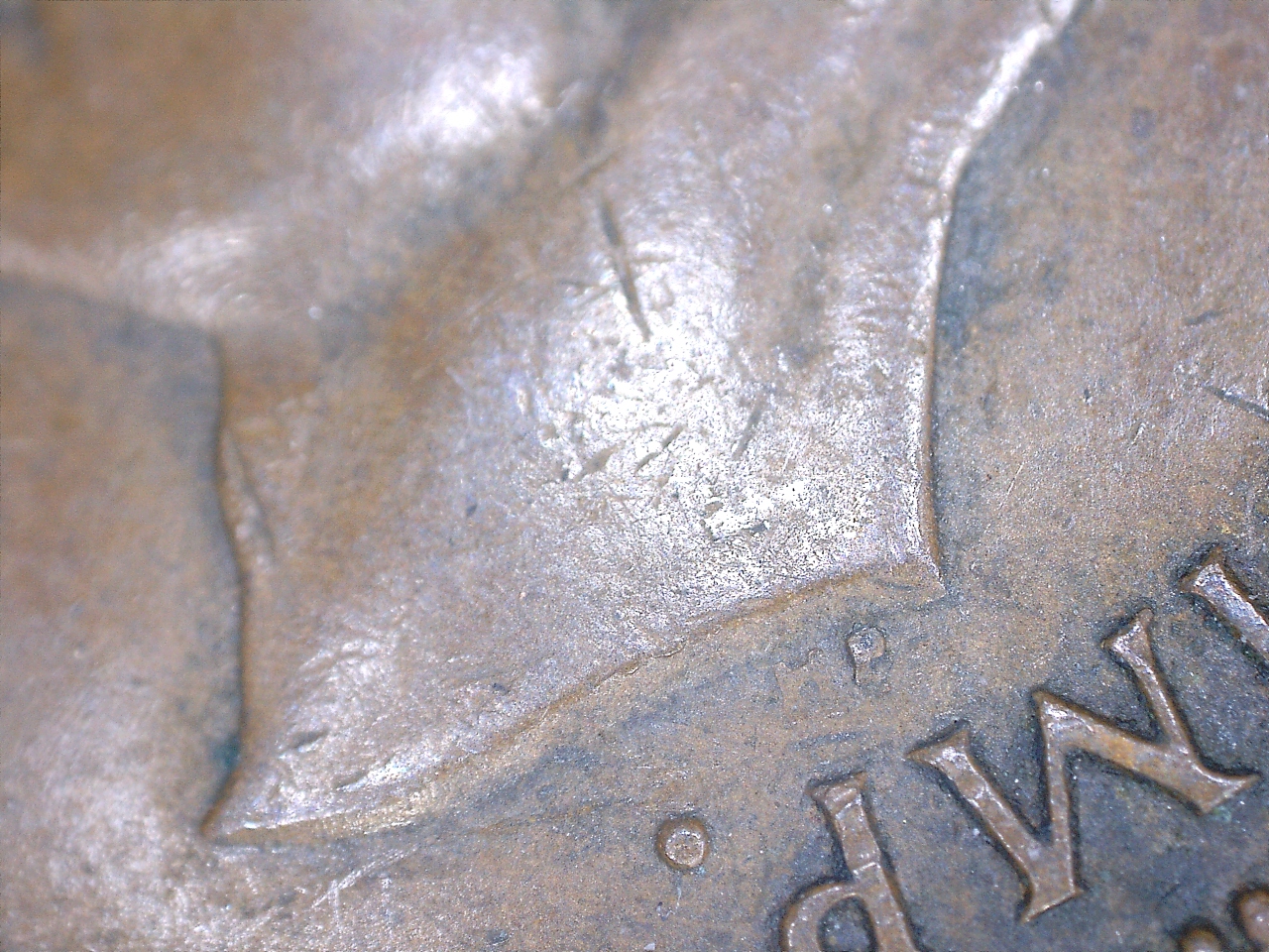 1940 coin obturé h 3.jpg