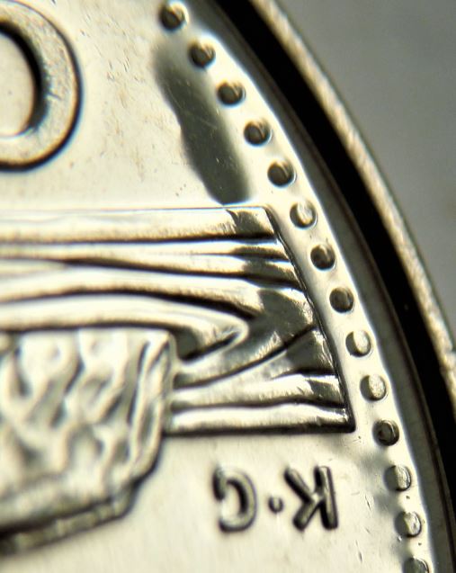 5 Cents 2019-Bulle devant les vague-2.JPG