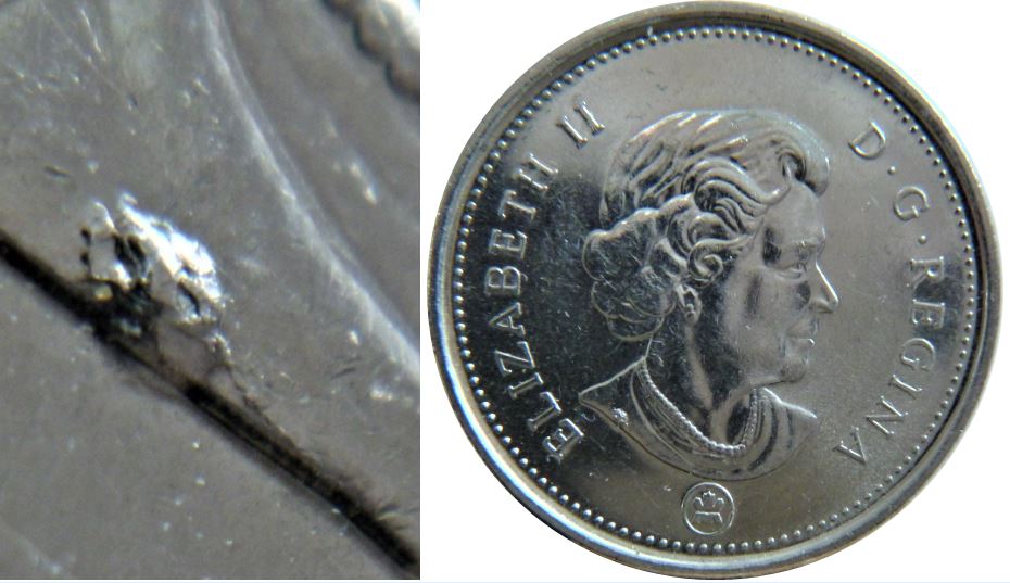5 Cents 2010-Éclat coin sur la signature coté avers-2.JPG