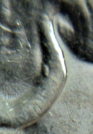 5 Cents 2008-Éclat coin dans les cheveux de effigie,1.JPG