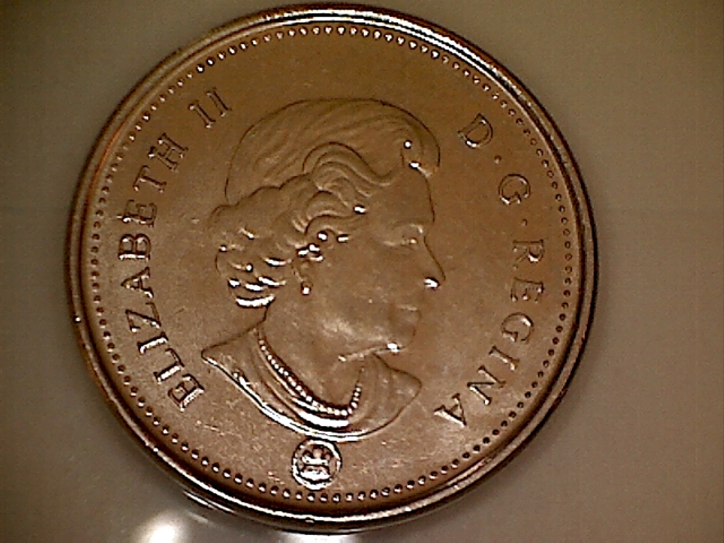 2007 MRC Magnétique Point au-dessu du C de CENTS et dbl. REGINA  B523069C Avers.jpg