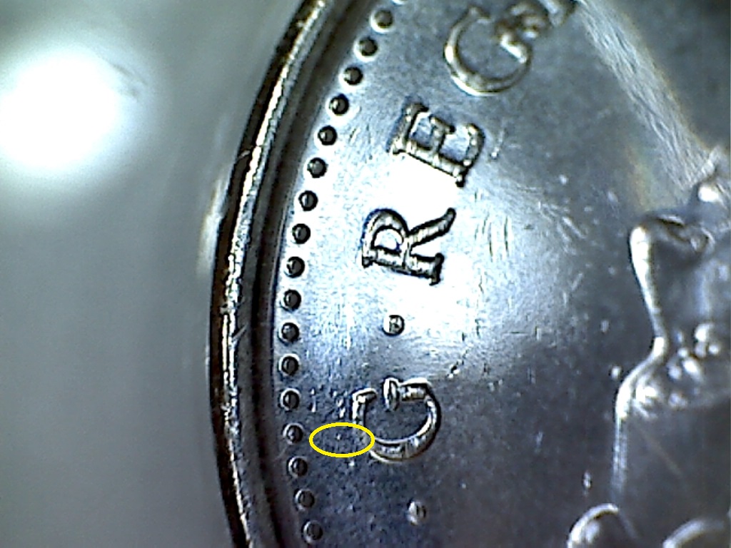 2008 Écl. sur 2,près de G,au-dessus des perles de Regina B523078C 2 de 3.jpg