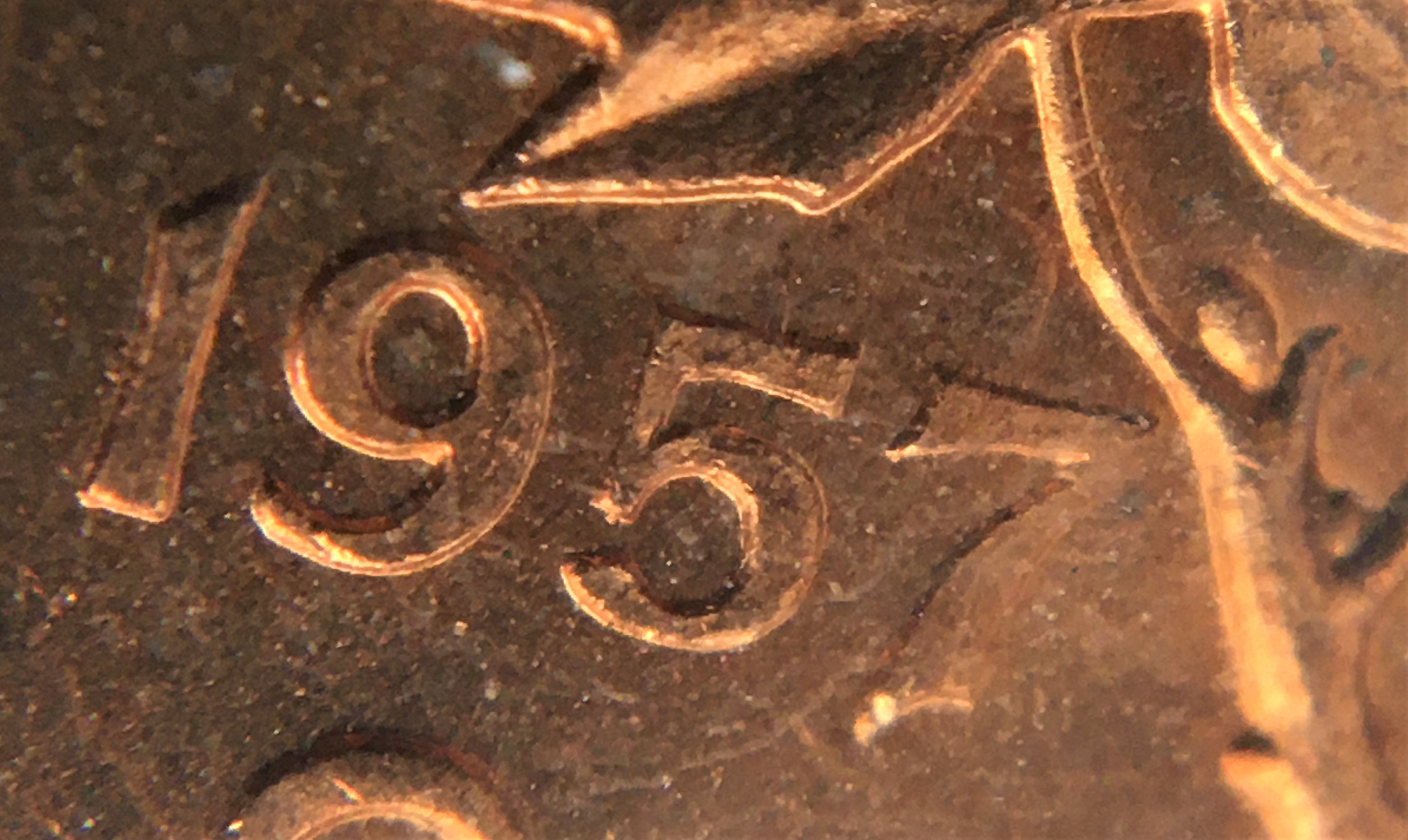 1 cent 1957 Hanging MS-65.jpg