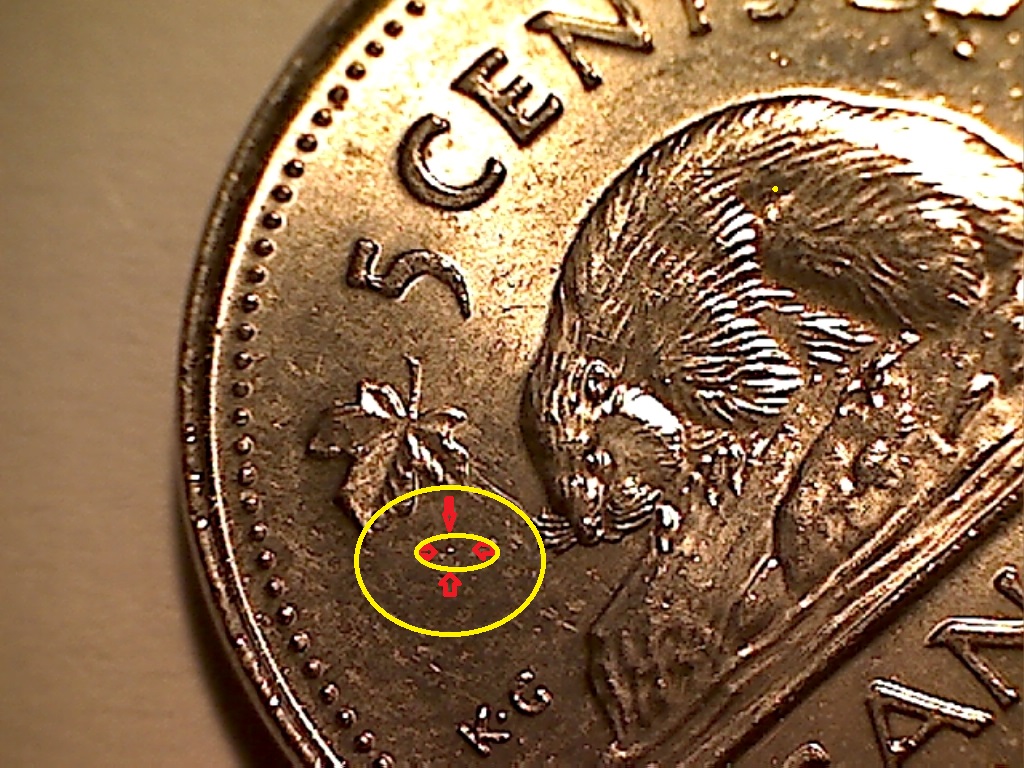 2001 P Acc. CENTS,Dste et canada,et pt. près feuille de ga. B523165B 3 de 3.jpg