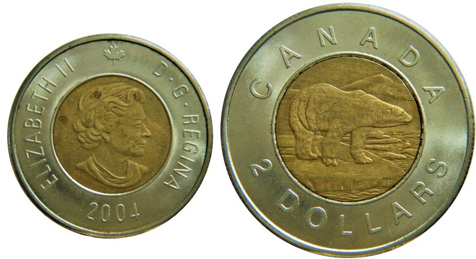2 Dollars 2004-Coin fendillé sur le coté de l'ours-1.JPG