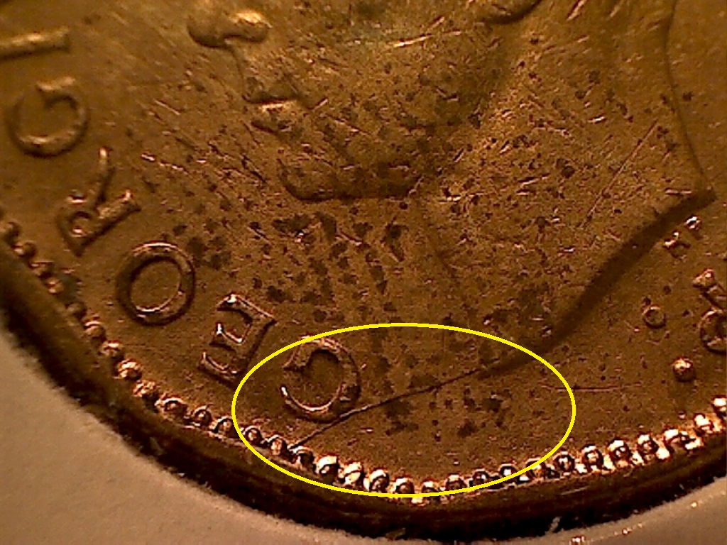 5 CENTS 1943 TB Fendillé sous le roi et surplus de métal sur le flambeau J523182E 1 de 2.jpg