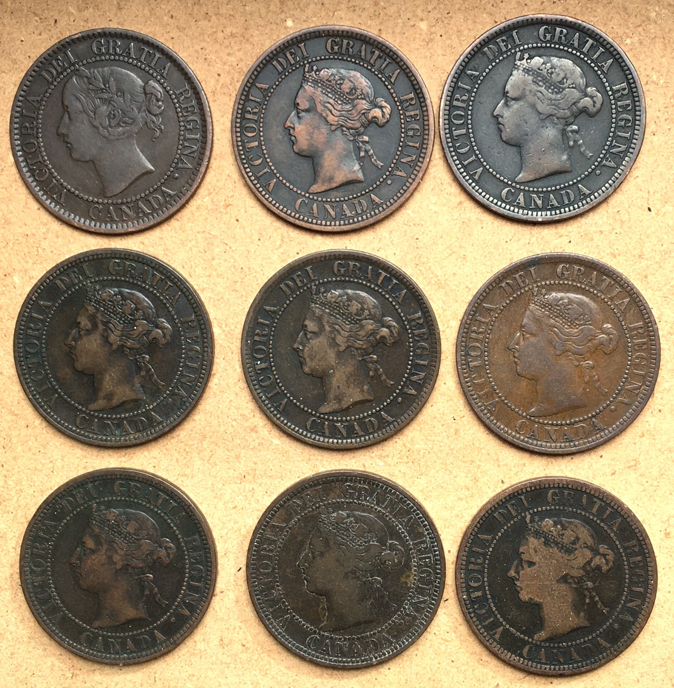 9 cents 1859 à 1890 avers 50.jpg