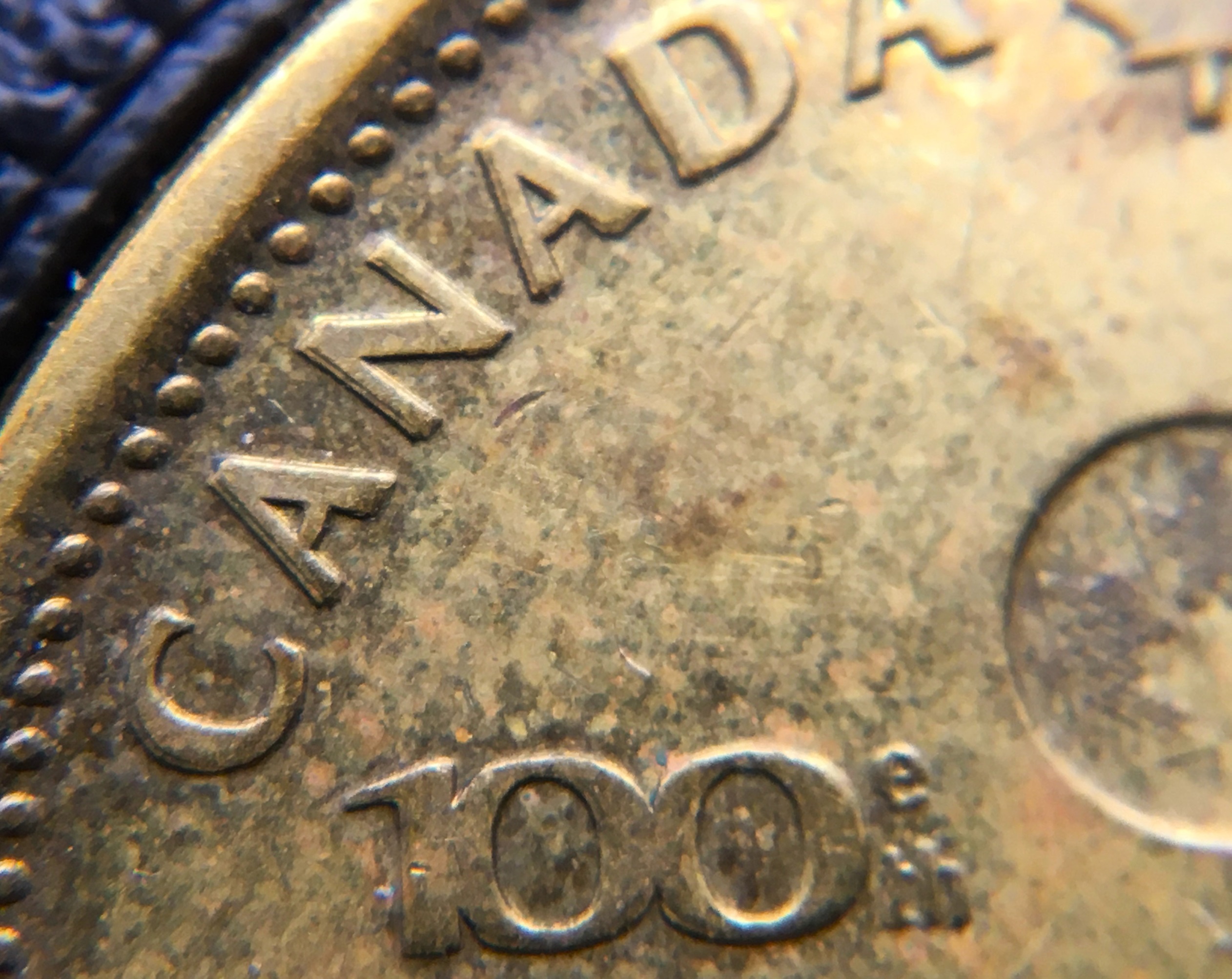 1 dollar double Canada 70.jpg