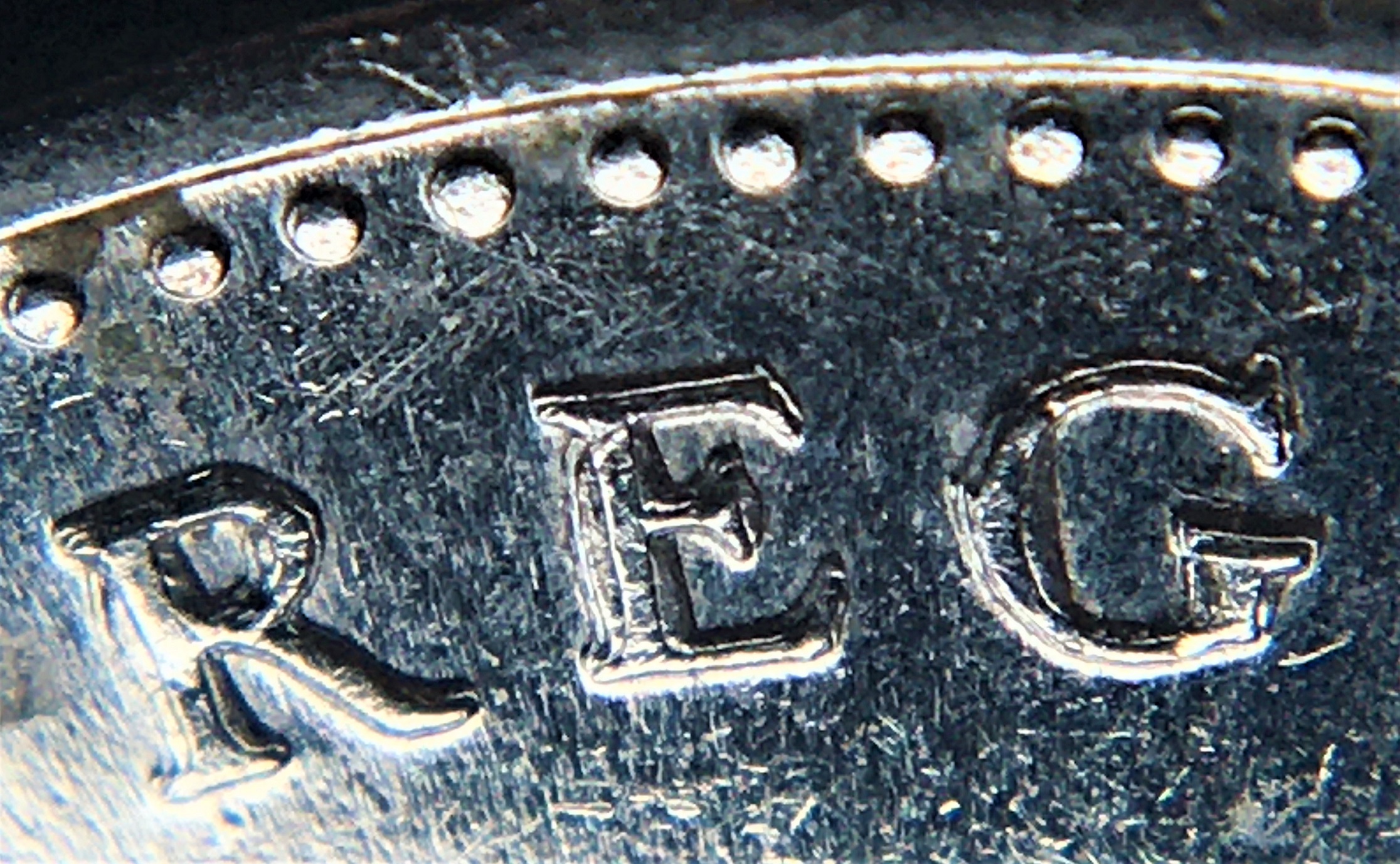 5 cents 1967 double REG 60.jpg