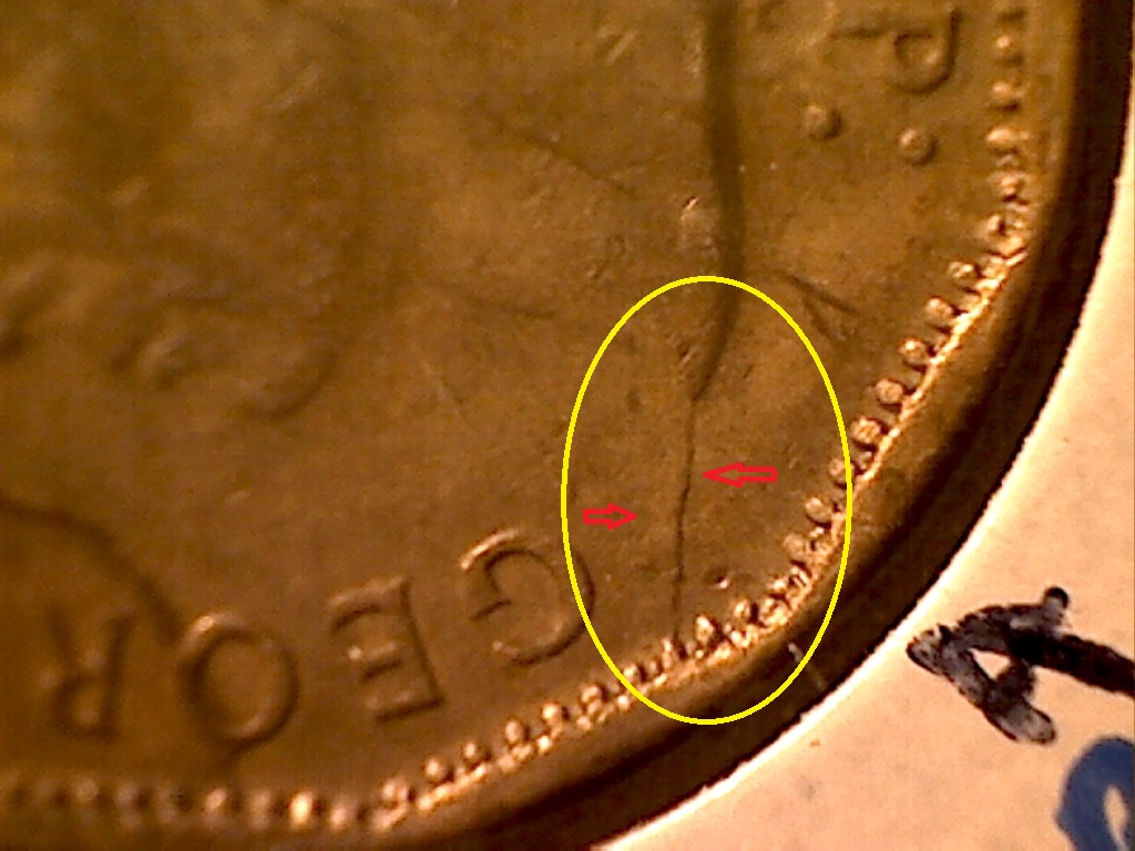1943 TB Fissure sous roi,sur 1er. R et défaut de flan  J523188E 1 de 3.jpg