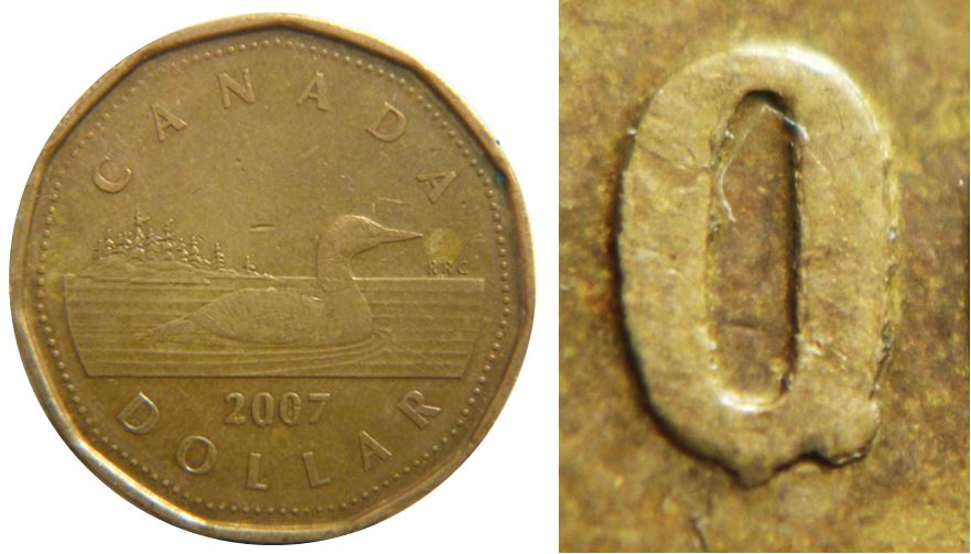 1 Dollar 2007-Éclat coin sous 0 ou piedestal -1,.JPG