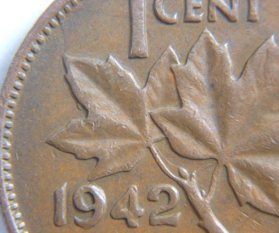 1 Cent 1942- Entrechoqué+Défaut flan+Fendille-1.JPG