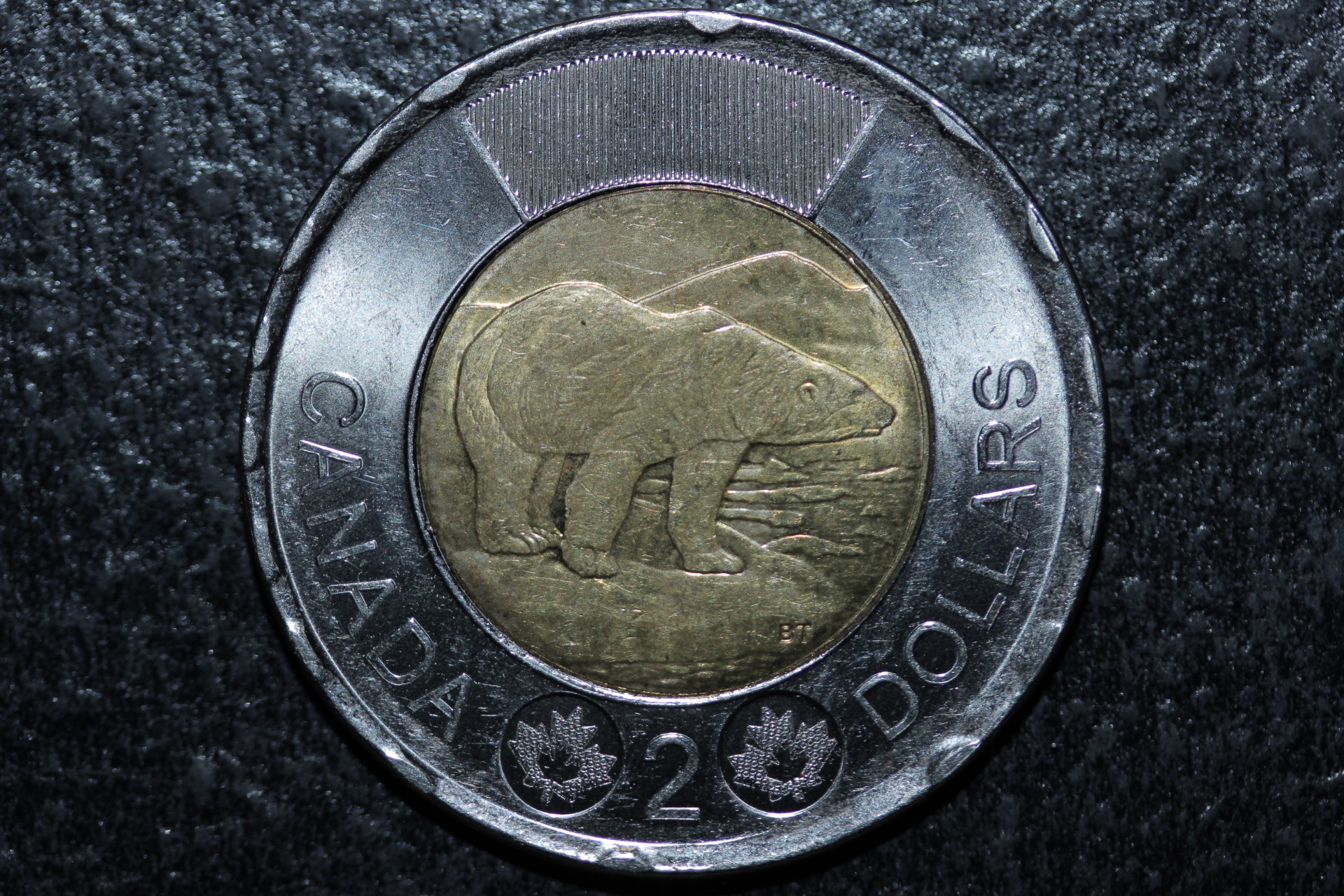 2$ 2015 Revers.jpg