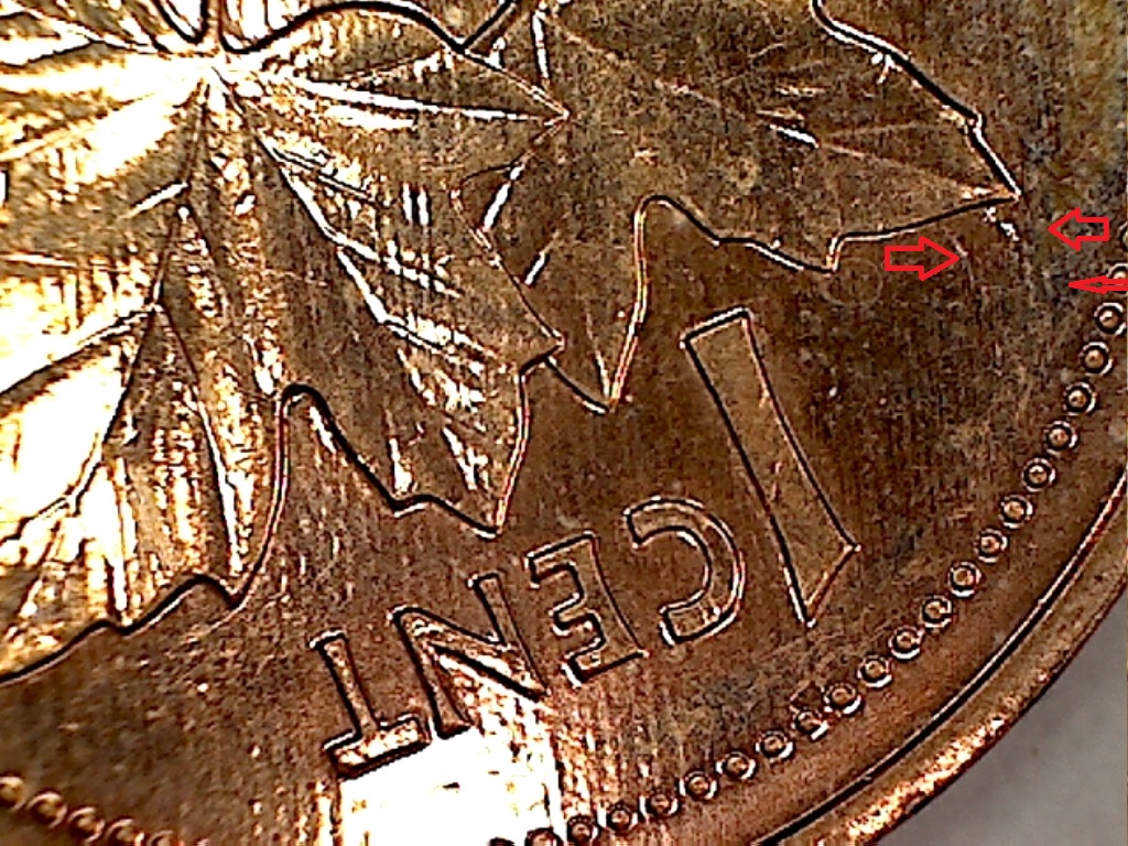 2002 Bulles près feuil. ga. B019194A.jpg