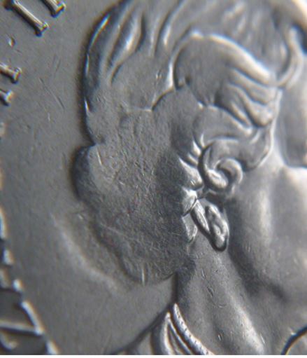 5 Cents 2007-Frappe a travers cheveux de effigie-2.JPG