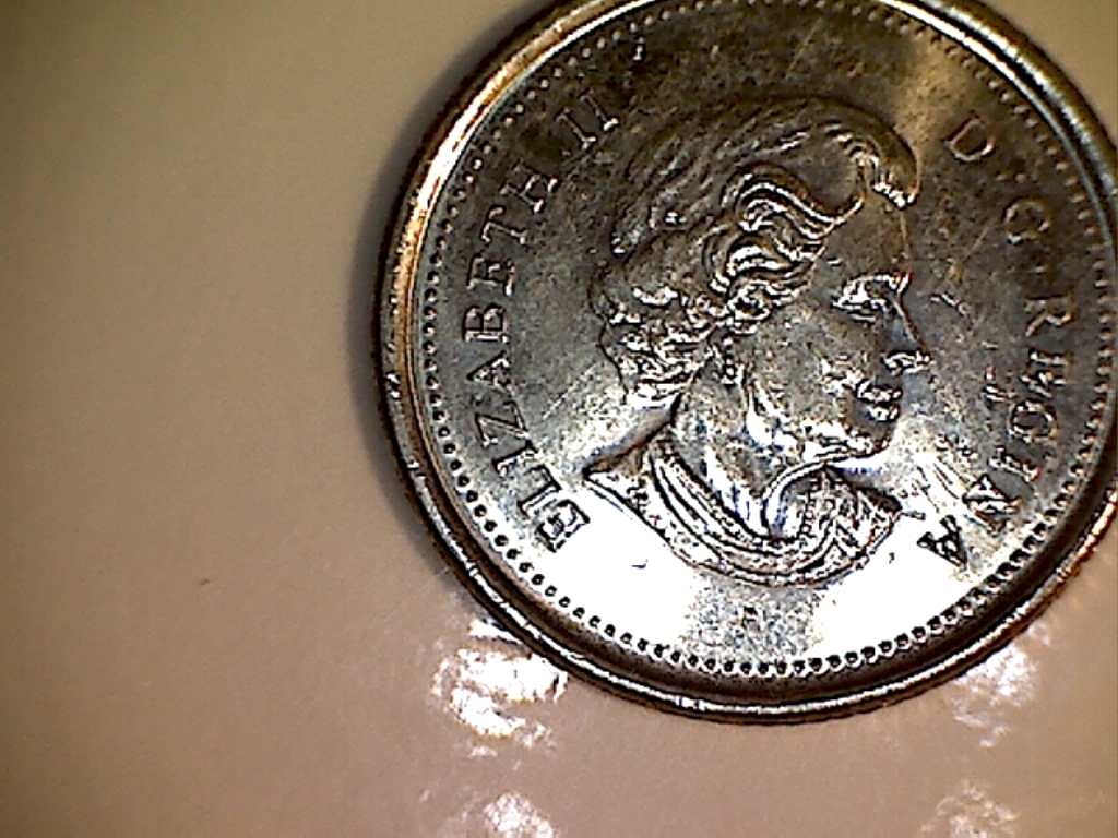 2005 P Fendillé au dessus du 0 de 10 CENTS B120032D Avers.jpg