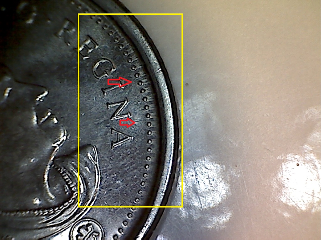 2008 Stries Avers, Fendillé entre E et N et éclat dans C de CANADA B120040B 1 de 3.jpg