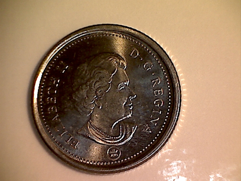 2008 Stries Avers, Fendillé entre E et N et éclat dans C de CANADA B120040B Avers.jpg