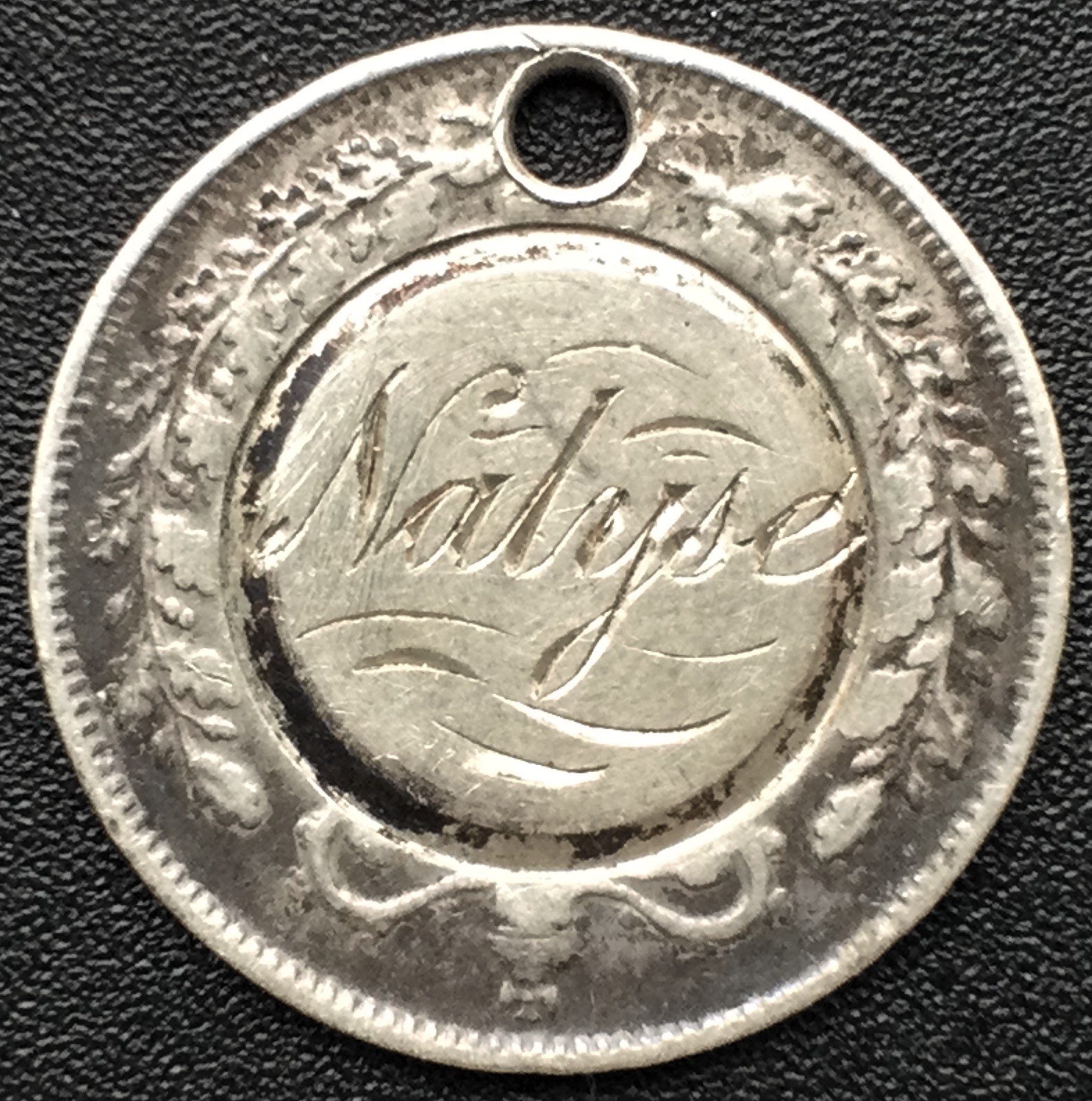 Love token Natyse GB.jpg