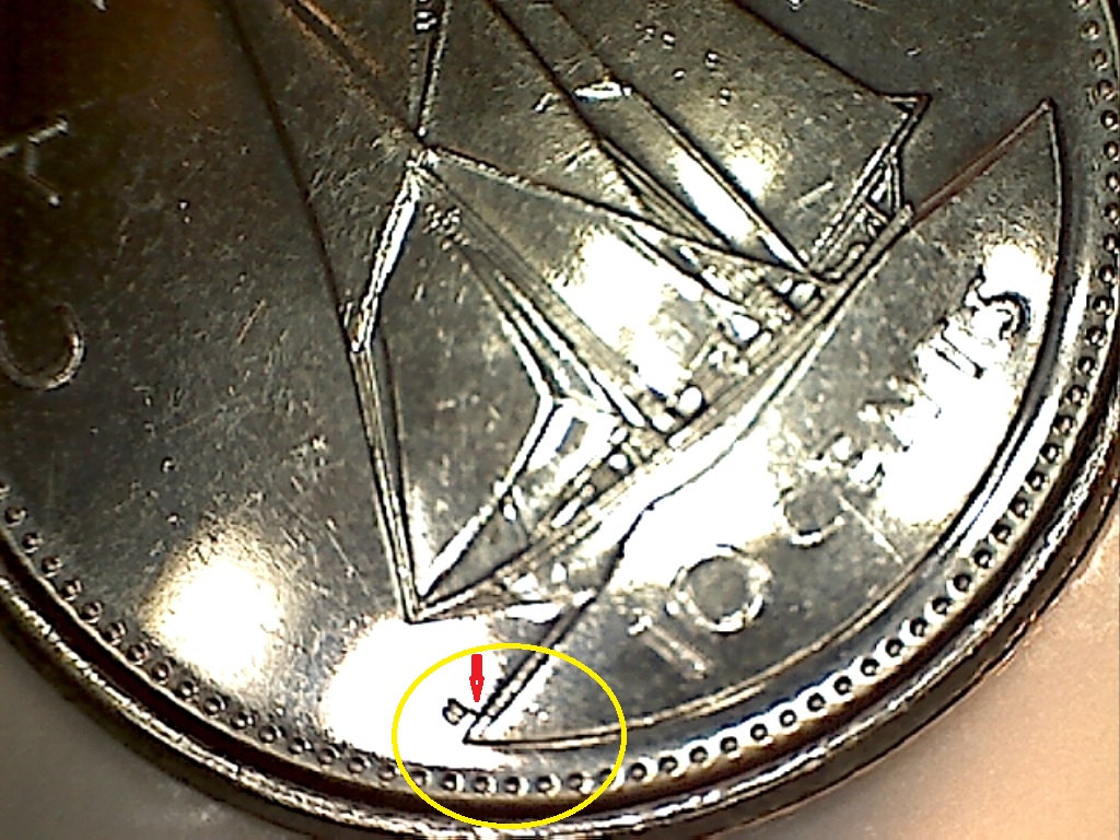 2013 MRC B121039A Fendillé sous le H.jpg