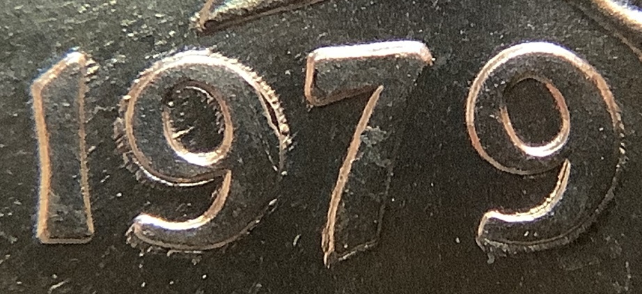 1 cent 1979 double 979 éclairage naturel orienté envers lumière.jpg