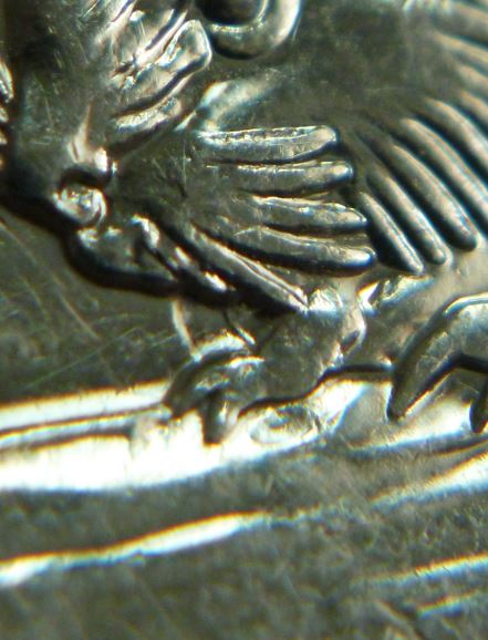 5 Cents 2018-Coin entrechoqué double nez du castor-3.JPG