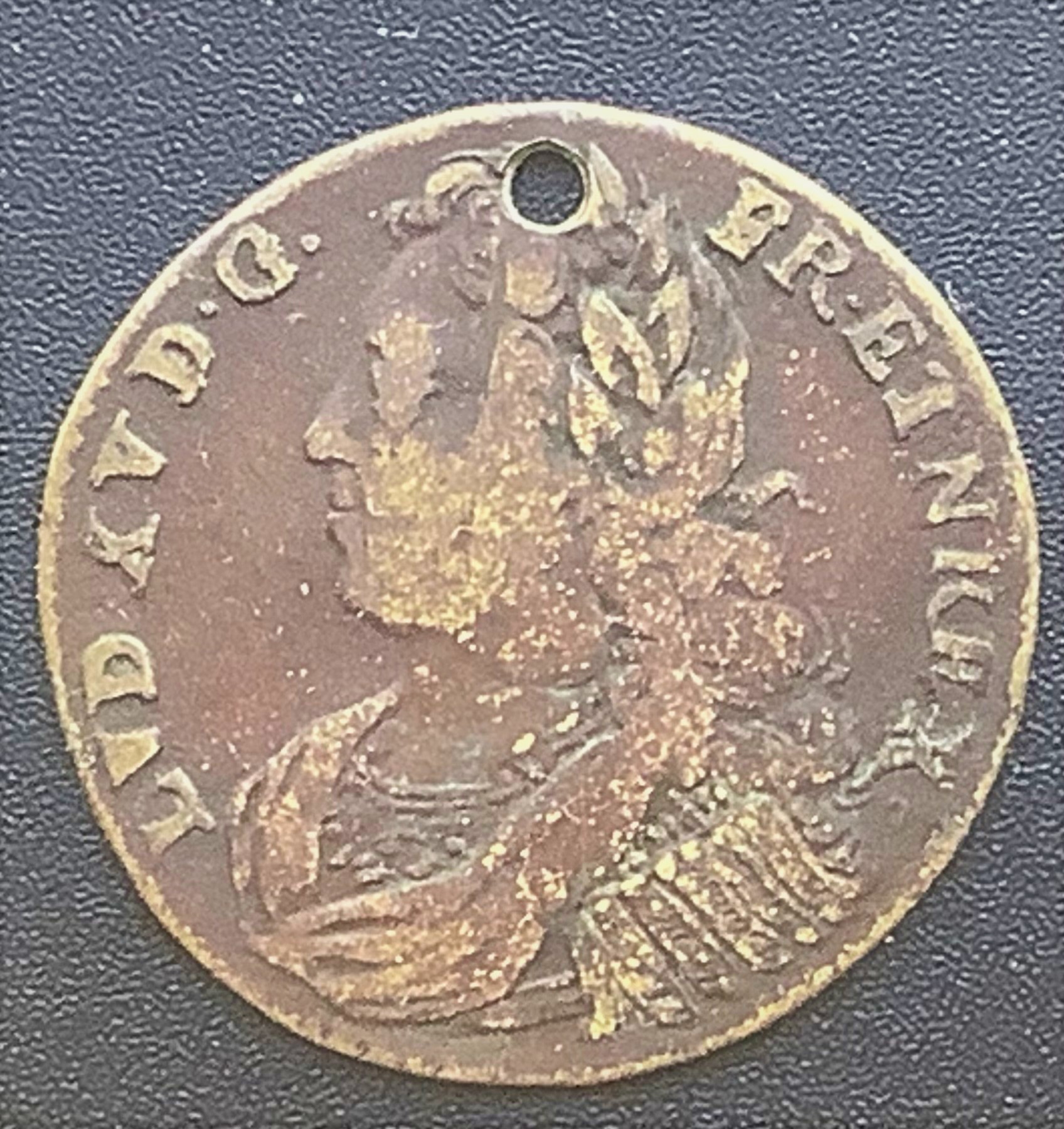 Love token Louis XV.jpg
