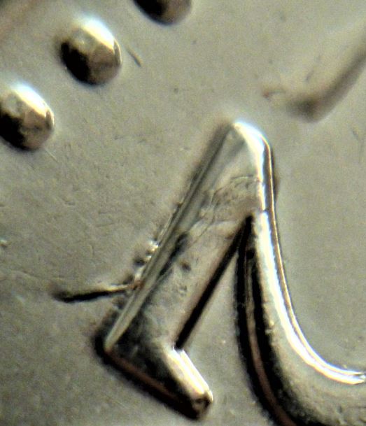 5 Cents 2019-Défaut du flan sur 2 de la date-3.JPG