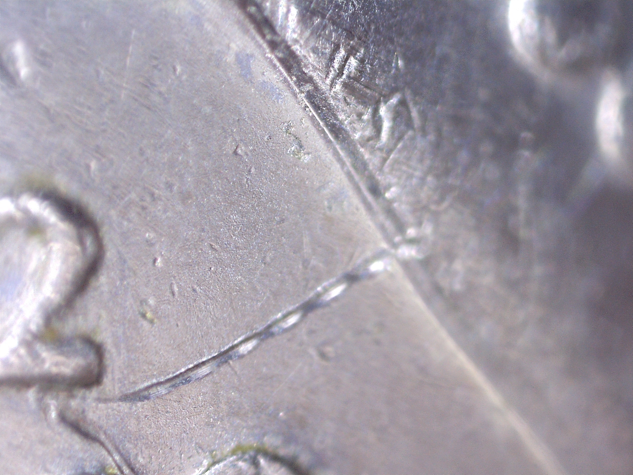 2002 dommage après la frappe 10 cents.jpg