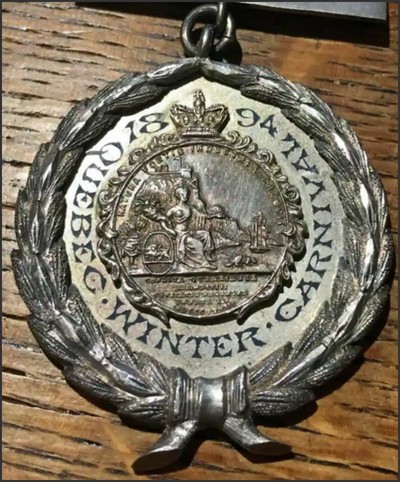 Médaille.jpg