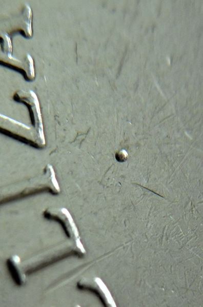 5 Cents 2002-Point sous I de elIzabeth-2.JPG