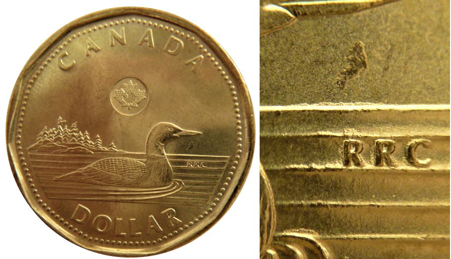 1 Dollar 2022-Coin fendillé-éclat coin sur R G de ReGina-Dépôt métal revers-3.JPG