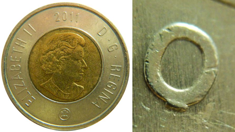 2 Dollars 2011 MRC logo-Éclat coin sous O de dOllars-No.1,.JPG