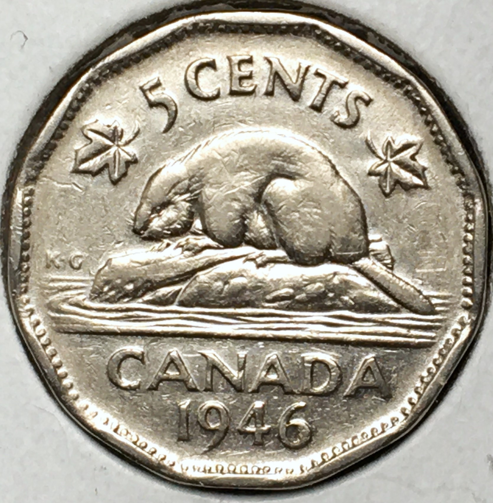 5 cents 1946 double 46 double légende.JPG