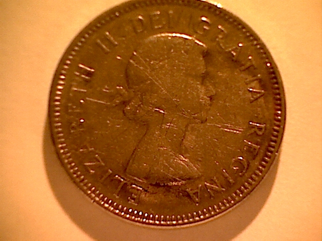5 CENTS 1963 Coin cassé et retenu B524173H Avers.jpg