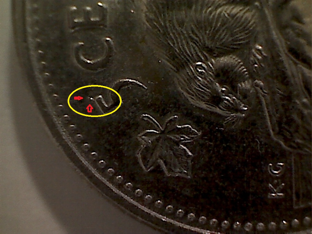 5 CENTS 2000 Coin fendillé sur le 5 B525012B.jpg