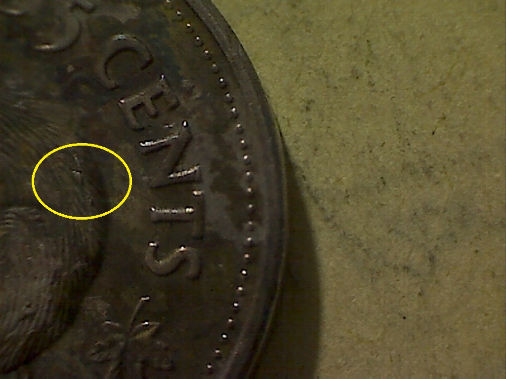 5 Cents 2000 Écl. sur dos et fesse B525028D 1 de 2.jpg
