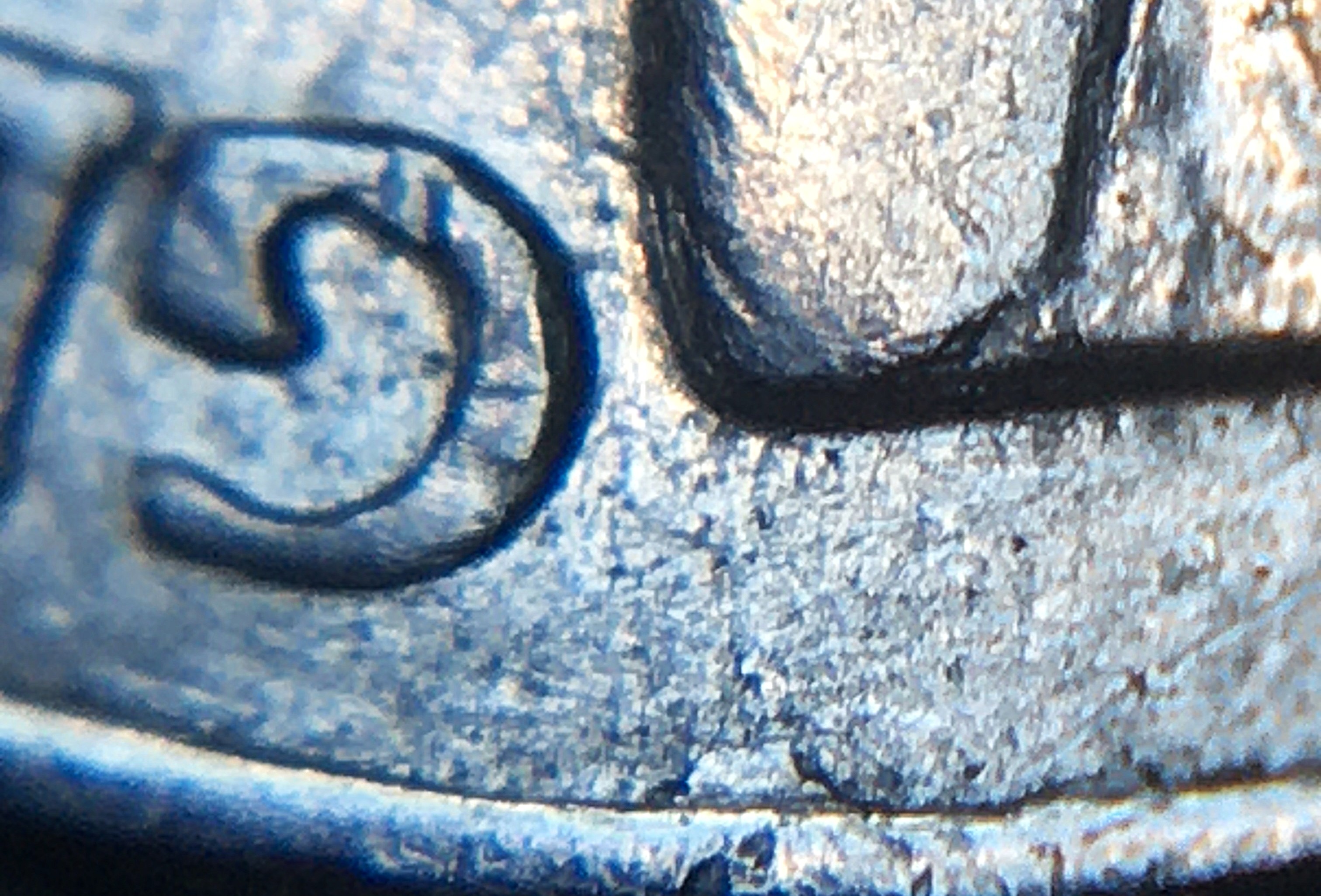 5 cents 1933 fendillement.JPG