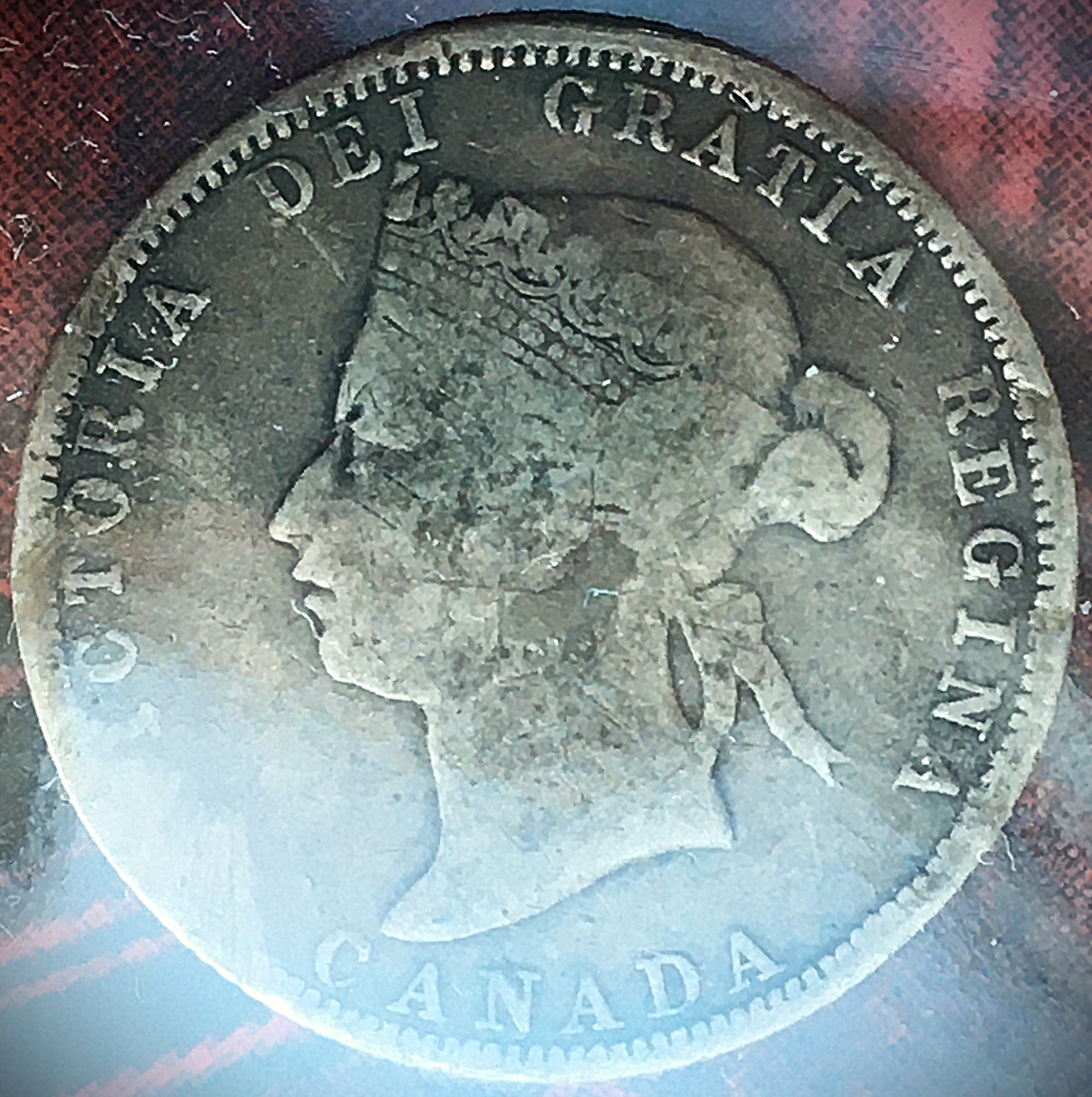 25 cents love token effigie 2.JPG
