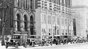 Les premières années : de 1935 à 1938